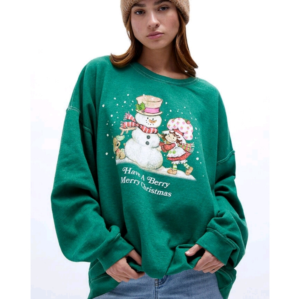 ISO Pacsun Strawberry Shortcake Sweatshirts (One Size)